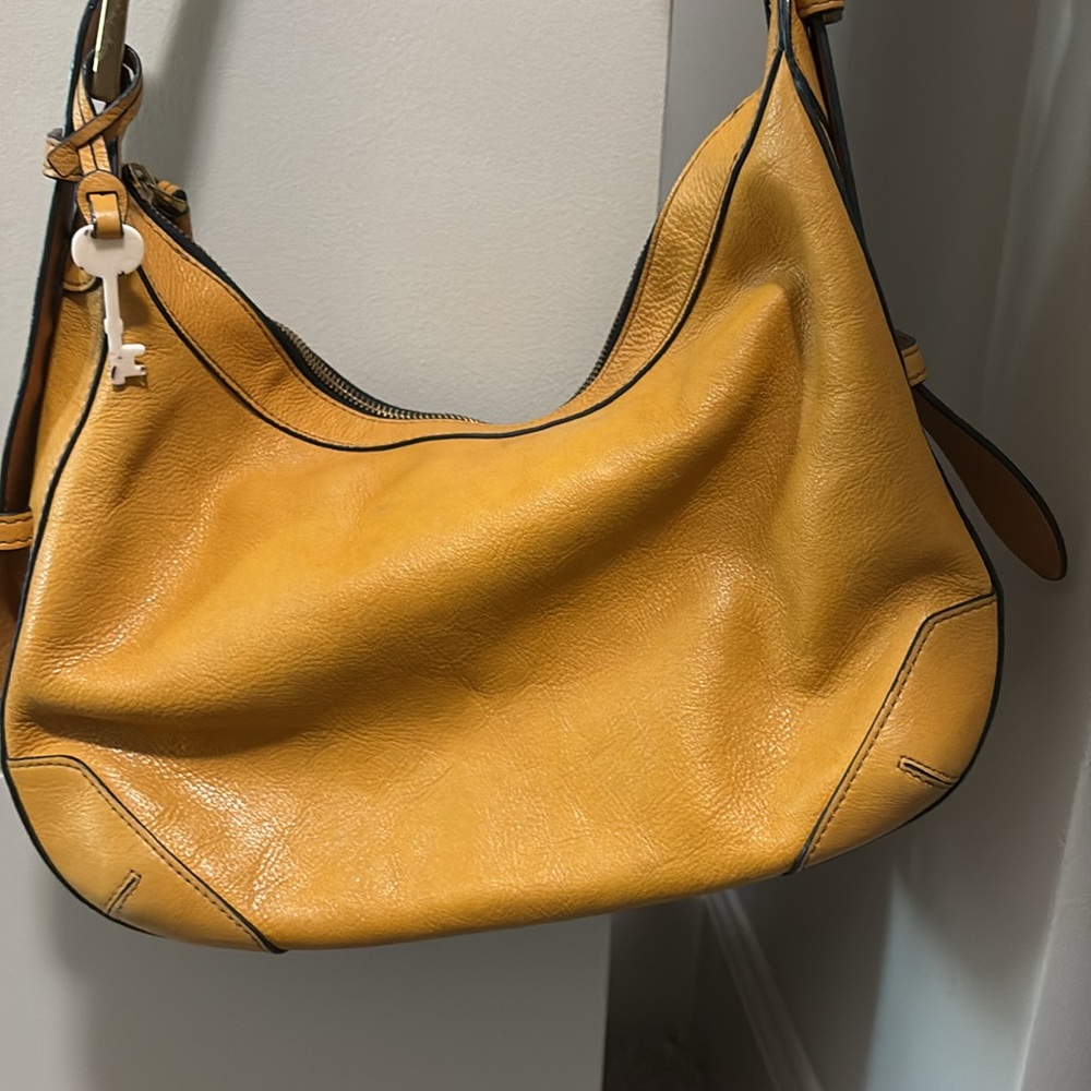 Fossil Hannah Hobo Shoulder Bag Amber Gold